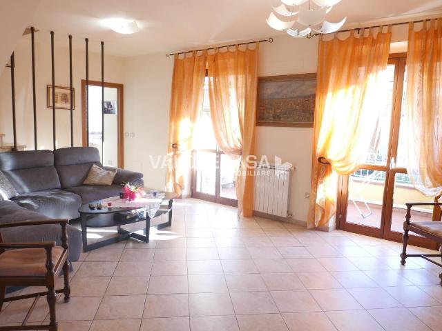 Villa Schiera in vendita a Sant'Antonio, Carrara