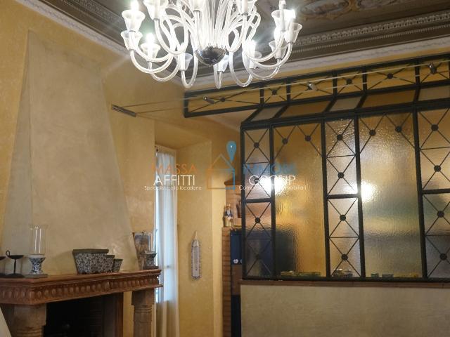 Villa Schiera in vendita a Carrara, Toscana