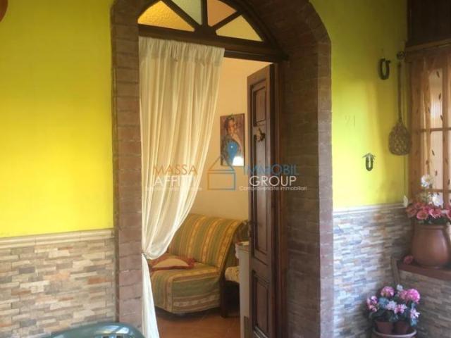 Villa Schiera in vendita a Carrara, Toscana