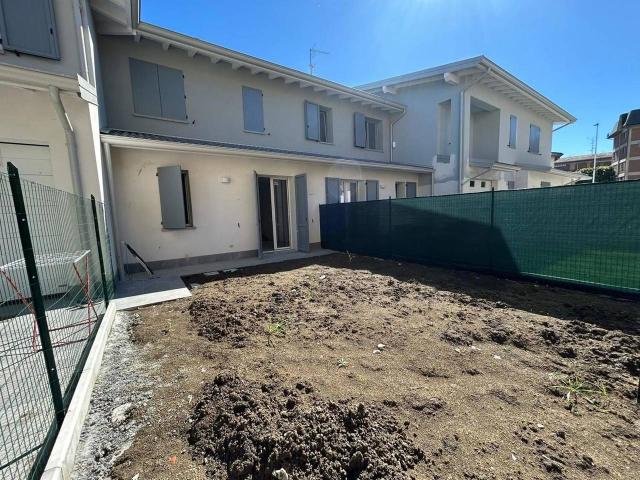 Villa Schiera in vendita a Tresinaro - Secchia, Re