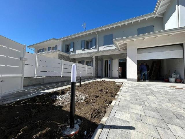 Villa Schiera in vendita a Tresinaro - Secchia, Re