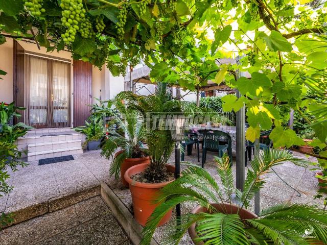 Villa Schiera in vendita a Tresinaro - Secchia, Re