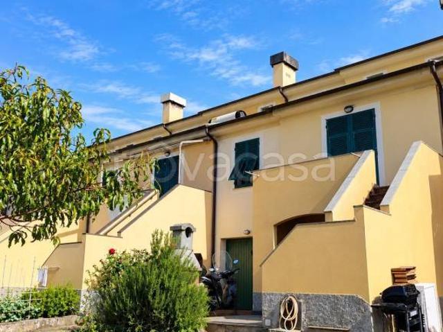 Villa Schiera in vendita a Bargone, Casarza Ligure
