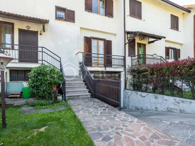 Villa Schiera in vendita a Campofiorenzo, Casatenovo