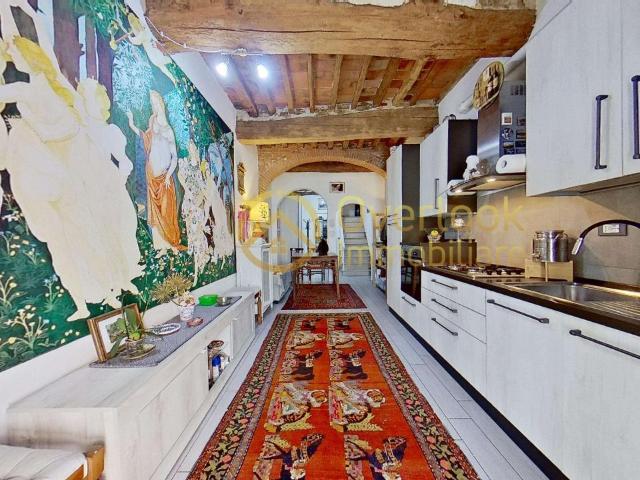 Villa Schiera in vendita a Cascina, Toscana