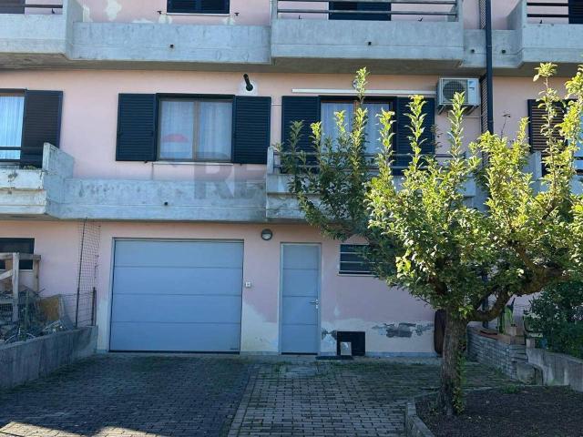 Villa Schiera in vendita a Casoli, Abruzzo