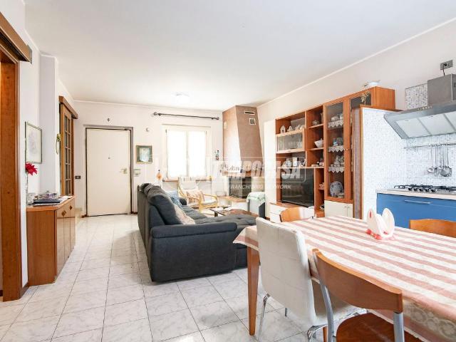 Villa Schiera in vendita a Cassano D'adda, Lombardia