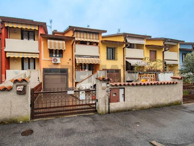 Villa Schiera in vendita a Onzato, Castel Mella