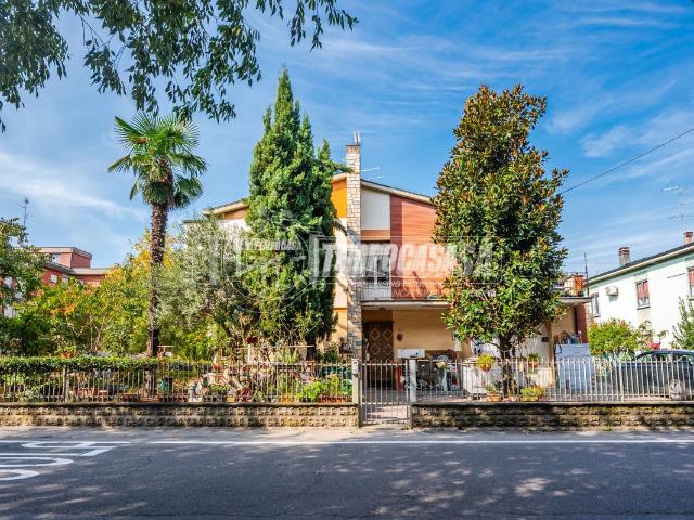 Villa Schiera in vendita a Unione dei comuni del Sorbara, Castelfranco Emilia