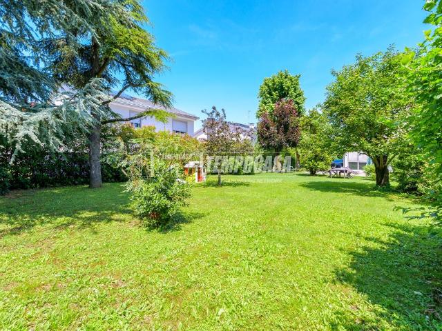 Villa Schiera in vendita a Unione dei comuni del Sorbara, Castelfranco Emilia