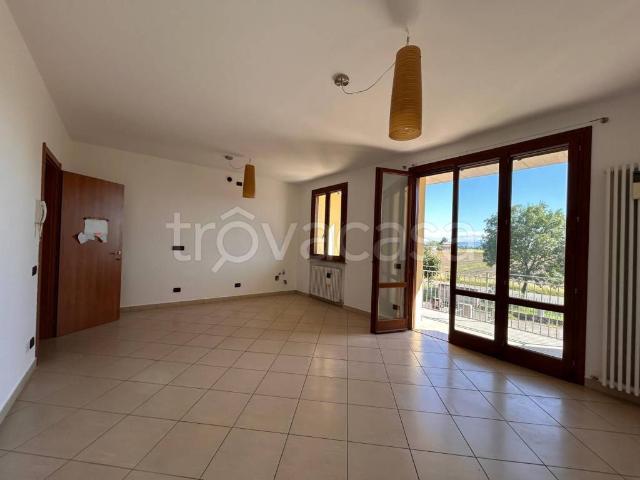 Villa Schiera in vendita a Terra di Mezzo, Re