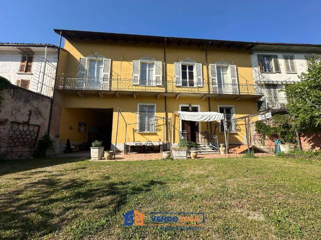 Villa Schiera in vendita a Piemonte, Asti