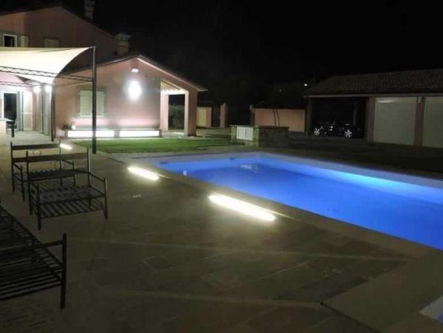 Villa Schiera in vendita a Cerreta, Castelnuovo Magra