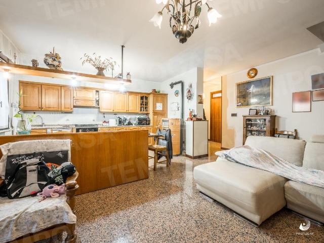 Villa Schiera in vendita a Unione di comuni Terre di Castelli, Castelnuovo Rangone