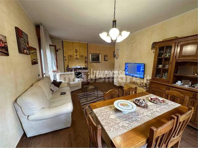 Villa Schiera in vendita a Unione di comuni Terre di Castelli, Castelnuovo Rangone