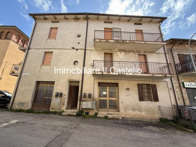 Villa Schiera in vendita a Poggetto, Gioiella