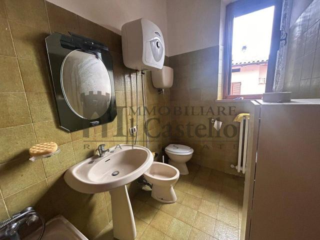 Villa Schiera in vendita a Macchie, Gioiella