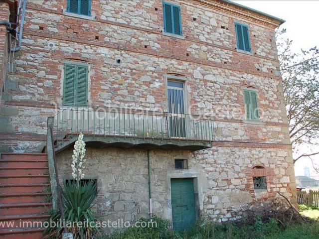 Villa Schiera in vendita a Macchie, Gioiella