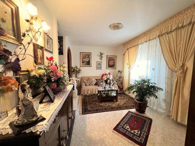 Villa Schiera in vendita a Cecina, Toscana