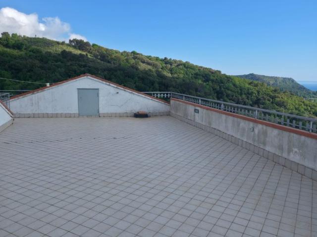 Villa Schiera in vendita a Centola, Campania