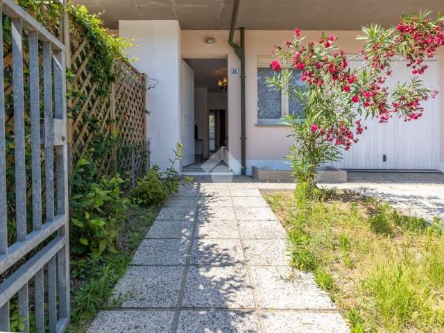 Villa Schiera in vendita a Cervia, Reggio Emilia