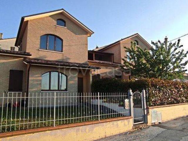 Villa Schiera in vendita a Marche, Macerata