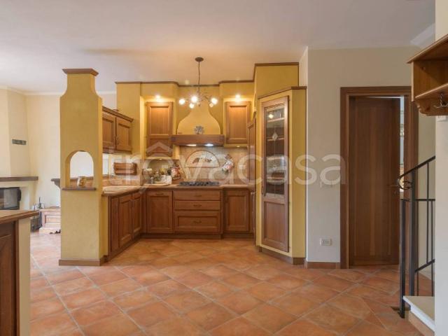 Villa Schiera in vendita a Cisano Sul Neva, Liguria