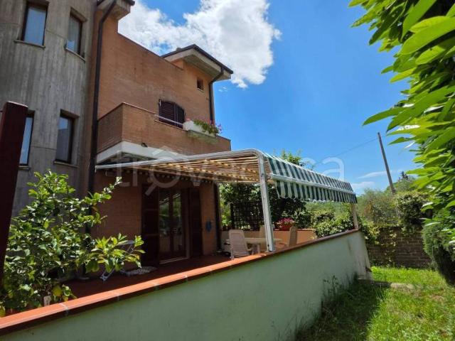 Villa Schiera in vendita a Marche, Macerata
