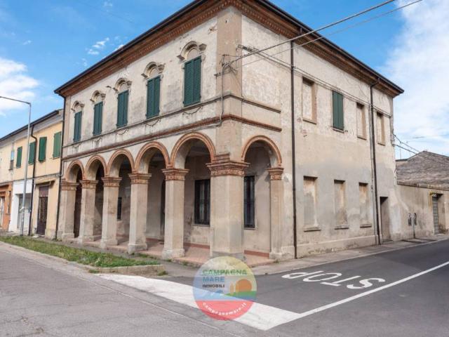 Villa Schiera in vendita a Unione Delta del Po, Codigoro