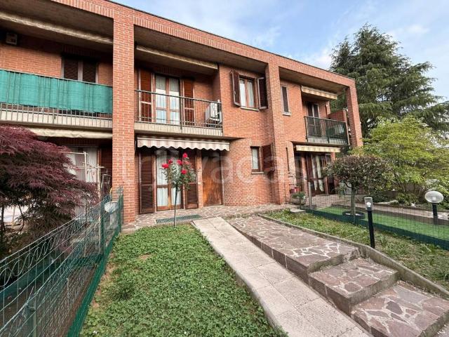 Villa Schiera in vendita a Cologno Al Serio, Lombardia