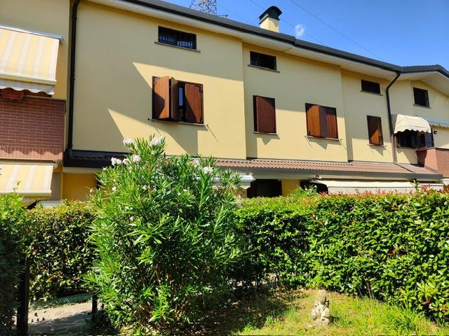 Villa Schiera in vendita a San Giuliano Monzese, Cologno Monzese