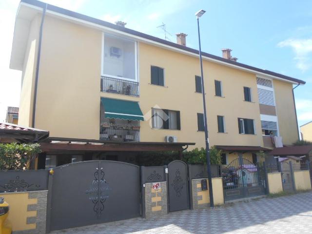 Villa Schiera in vendita a Comacchio, Reggio Emilia