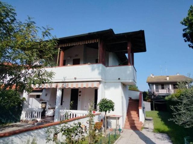 Villa Schiera in vendita a Comacchio, Reggio Emilia