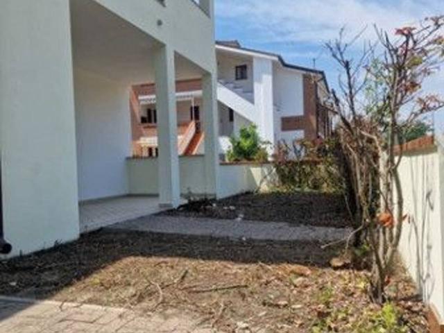 Villa Schiera in vendita a Lido degli Scacchi, Comacchio