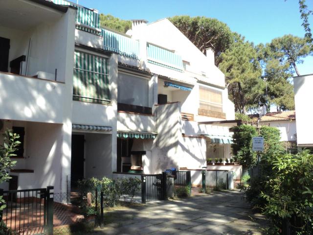 Villa Schiera in vendita a Lido di Spina, Comacchio