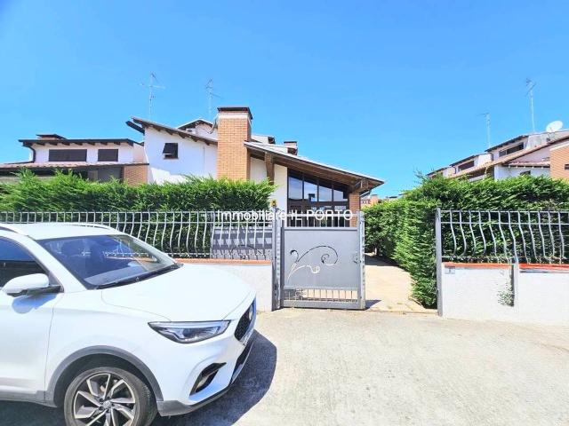 Villa Schiera in vendita a Lido delle Nazioni, Comacchio