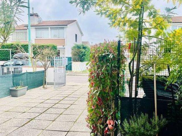 Villa Schiera in vendita a Comacchio, Reggio Emilia