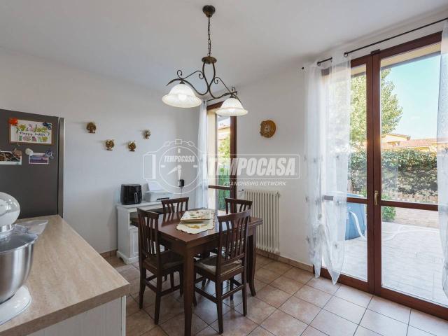 Villa Schiera in vendita a Pianura Reggiana, Re