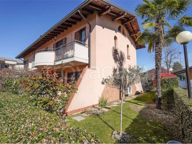 Villa Schiera in vendita a Dalmine, Lombardia