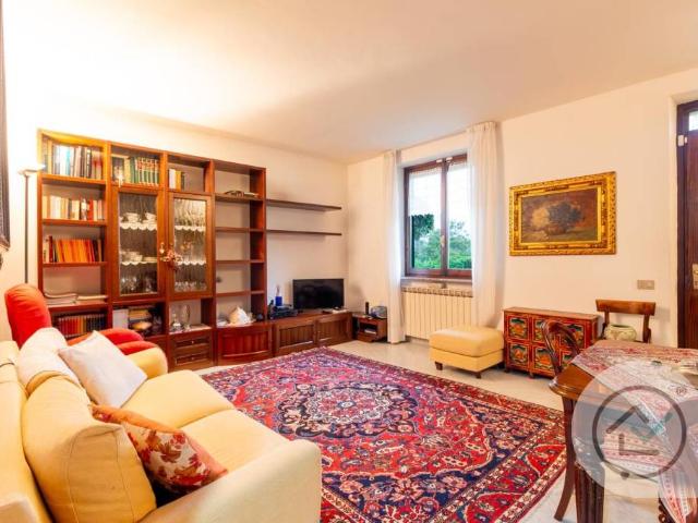 Villa Schiera in vendita a Daverio, Varese