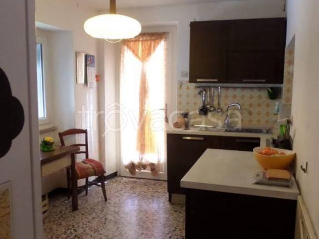 Villa Schiera in vendita a Dego, Liguria