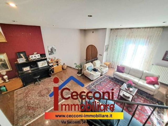 Villa Schiera in vendita a Unione dei Comuni Circondario dell'Empolese Valdelsa, Empoli
