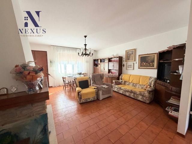 Villa Schiera in vendita a Marche, Pesaro E Urbino