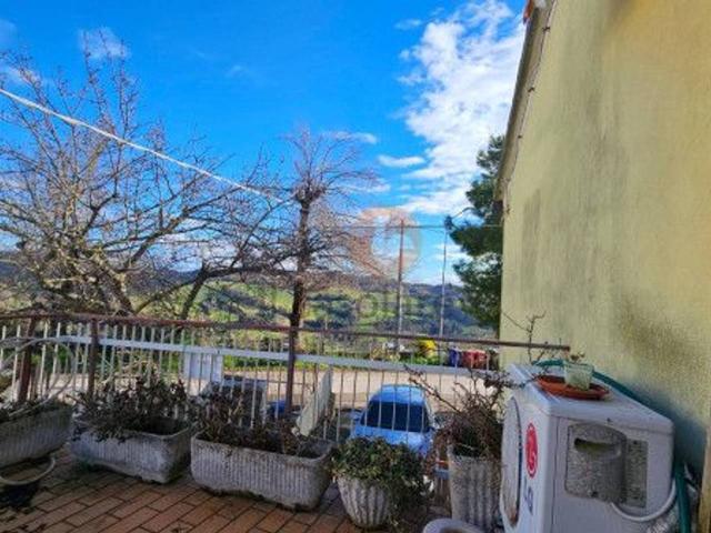 Villa Schiera in vendita a Carignano, Marche