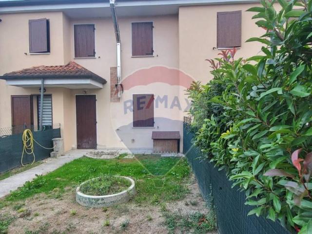 Villa Schiera in vendita a Ferrara, Reggio Emilia