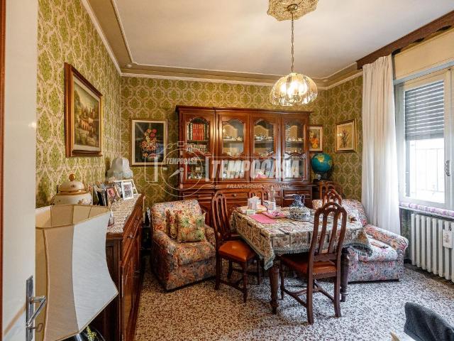 Villa Schiera in vendita a Fidenza, Reggio Emilia