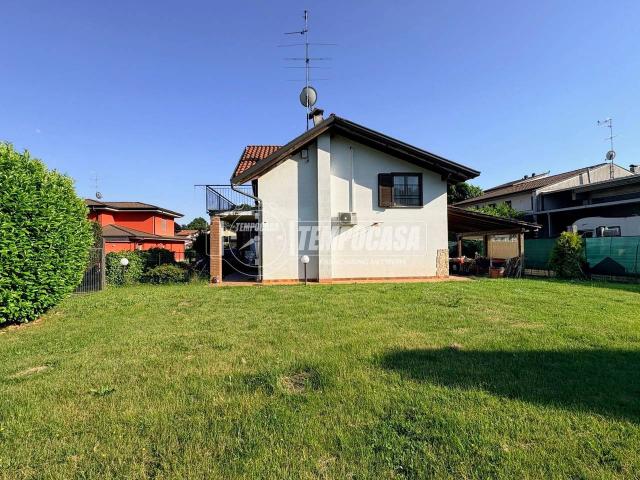 Villa Schiera in vendita a Socco, Fino Mornasco