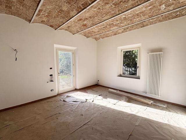 Villa Schiera in vendita a Serpiolle, Firenze