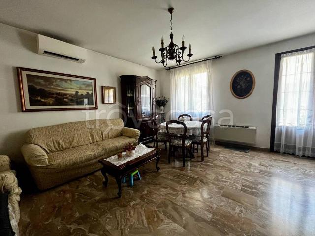 Villa Schiera in vendita a Fratta, Fontaniva