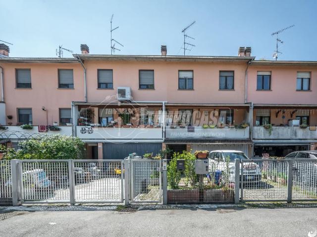 Villa Schiera in vendita a Fontevivo, Reggio Emilia